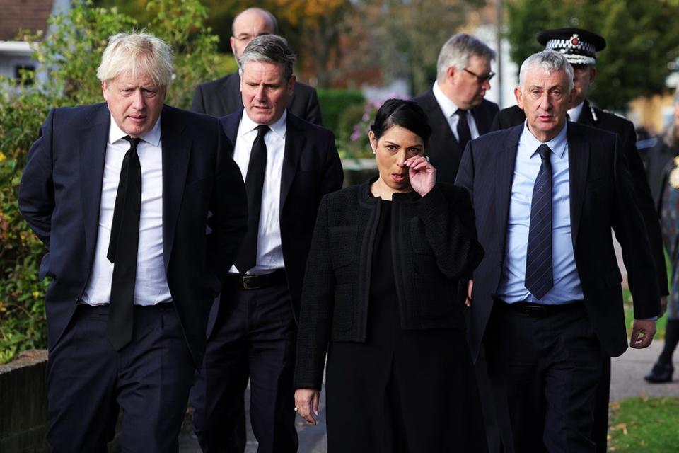 Boris Johnson, Sir Keir Starmer, Priti Patel and Sir Lindsay Hoyle pay respects to Sir David Amess (EPA)