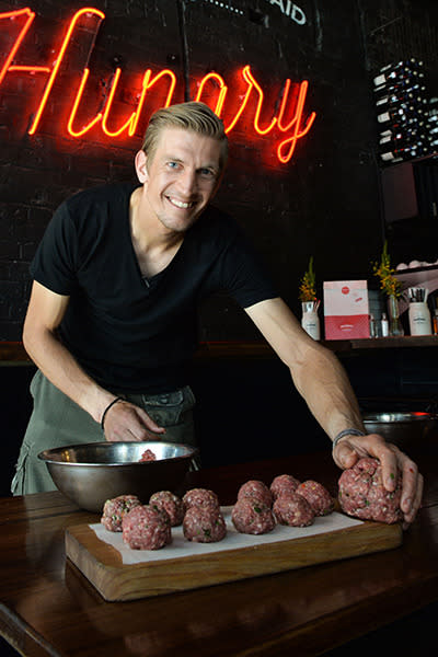 Apparently keen to spread some Finnish culture down under, Jarkko cooks up some traditional meatballs.
