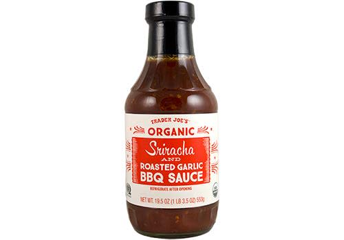 Trader Joes Organic Sriracha Roasted Garlic BBQ Sauce 19.5 oz (Pack of 2)