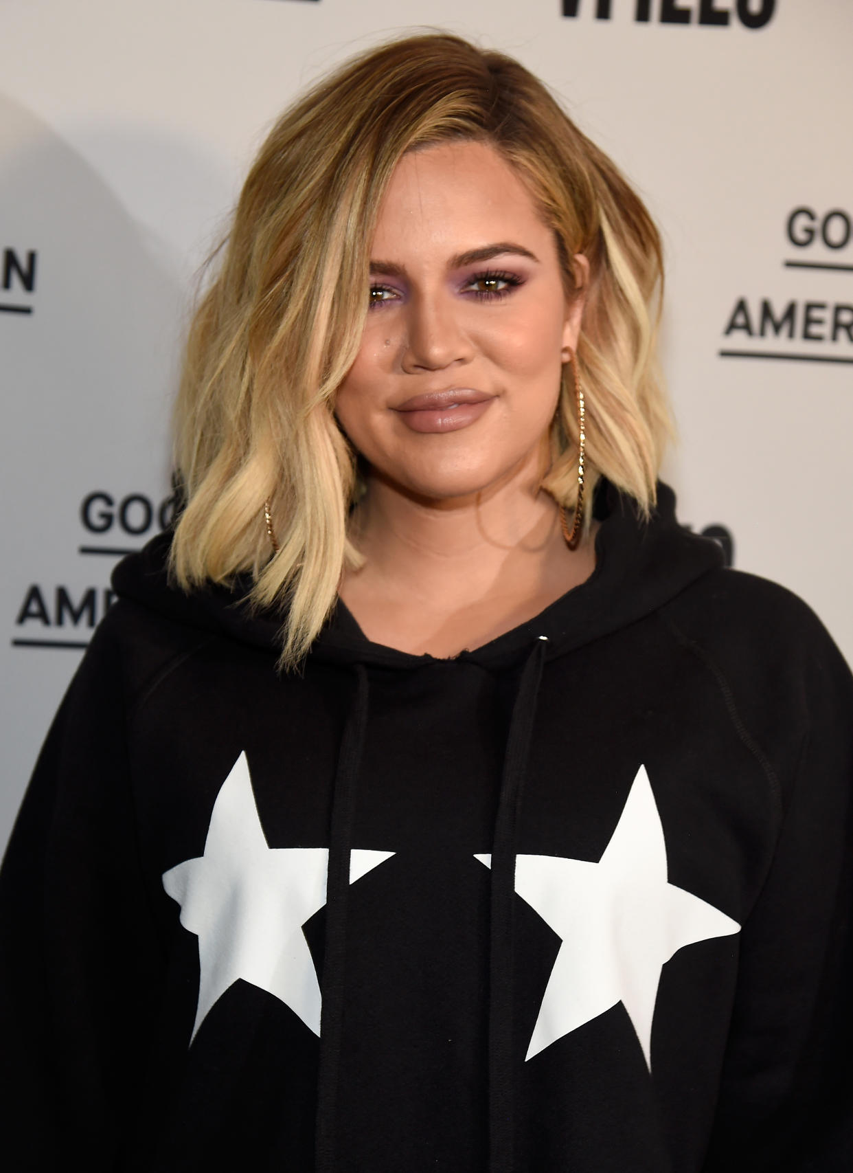 After giving birth to daughter True, Khloé Kardashian says she is feeling “discouraged” about her weight loss. (Photo: Kevin Mazur/Getty Images for Good American).