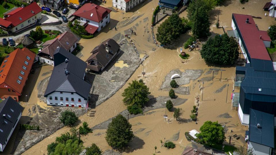 In Österreich und Slowenien gab es heftige Überschwemmungen. (Bild: -/AP/dpa)