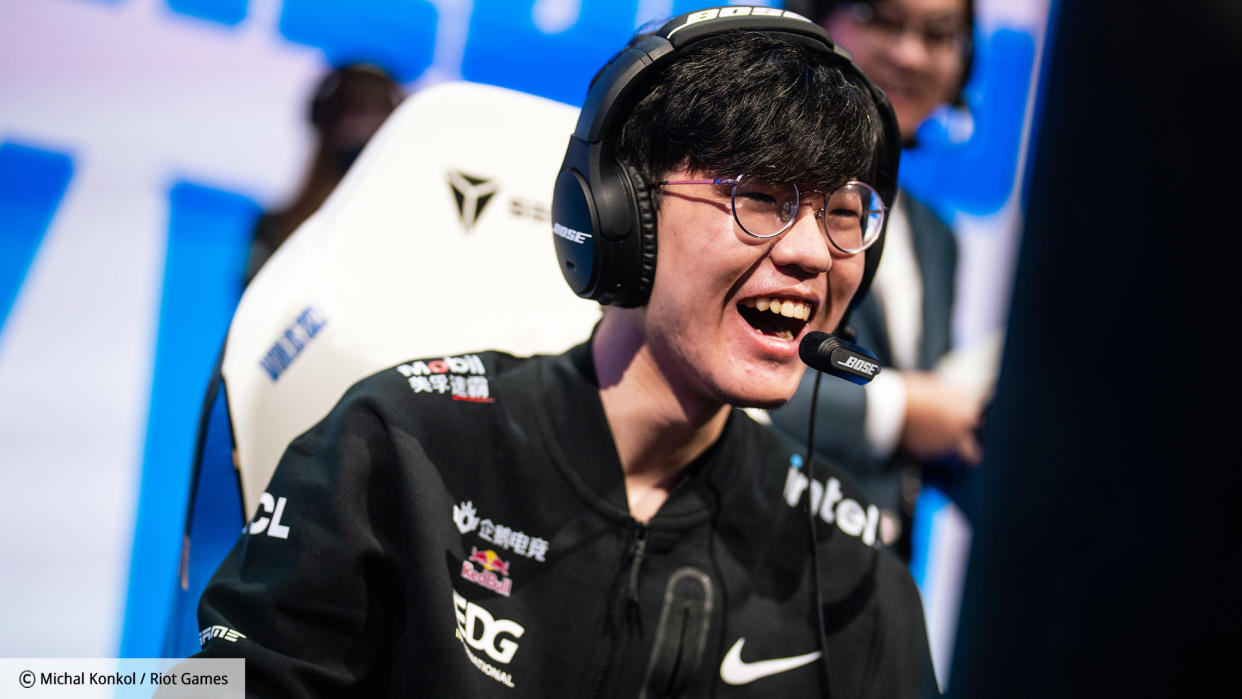 EDward Gaming's Zhao “Jiejie” Li-Jie during the 2021 League of Legends World Championship. (Photo: Michal Konkol via Riot Games)