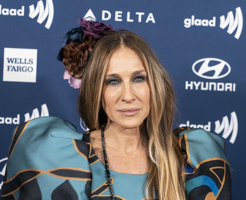 HILTON MIDTOWN, NEW YORK, UNITED STATES - 2019/05/04: Sarah Jessica Parker wearing dress by Elie Saab attends the 30th Annual GLAAD Media Awards at New York Hilton Midtown. (Photo by Lev Radin/Pacific Press/LightRocket via Getty Images)