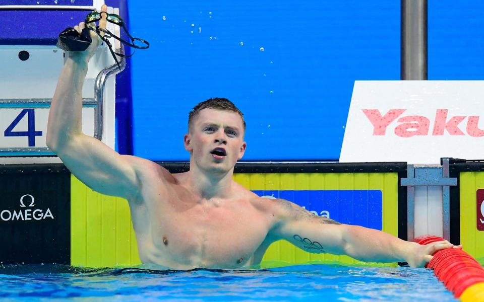 Adam Peaty of the Great Britain celebrates his victory in the men's 100-meter breaststroke final - MTI