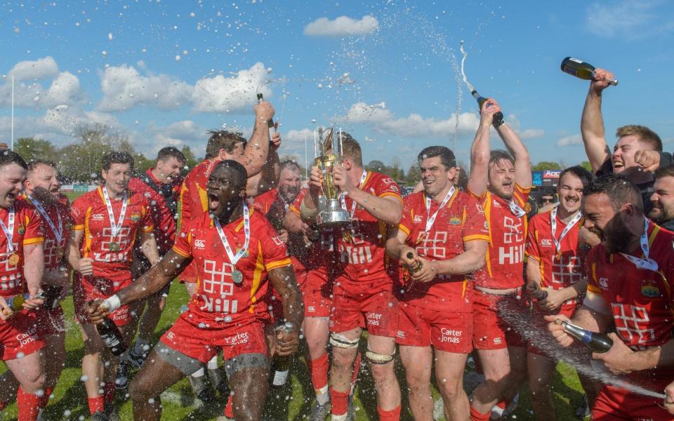 Cambridge celebrate their promotion - Chris Fell