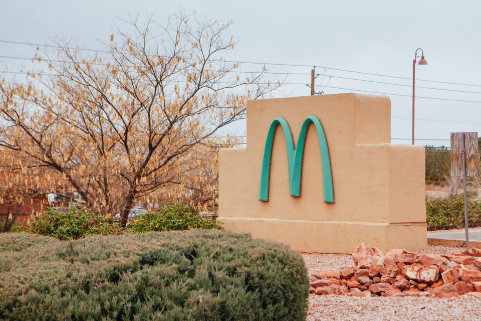 So sieht die Einfahrt zu dem ungewöhnlichen McDonald's in Sedona aus. (Bild: Getty)