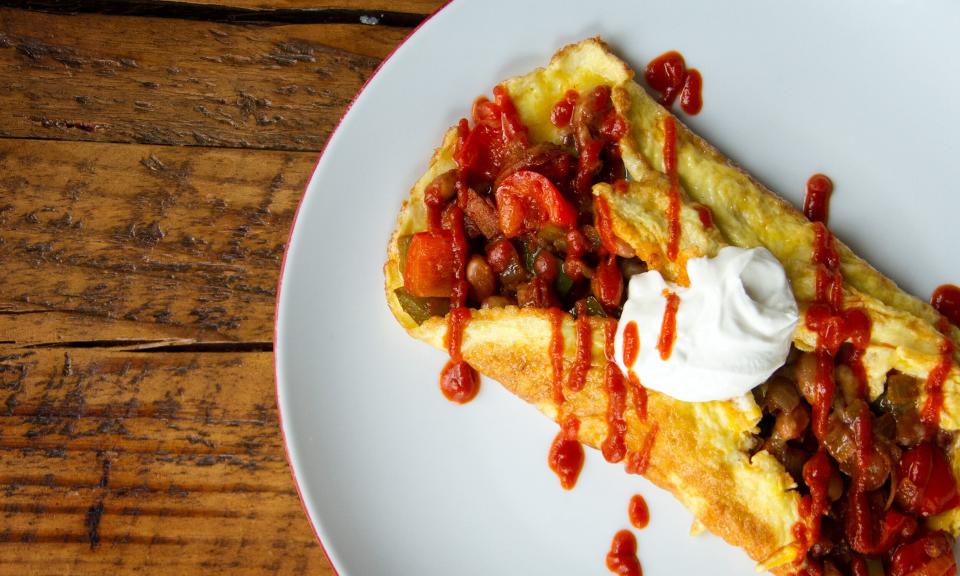 Make a Burrito Omelet and Never Want Carbs Again