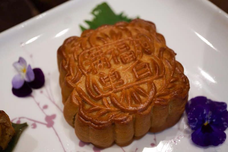 intercontinental-mooncake--10