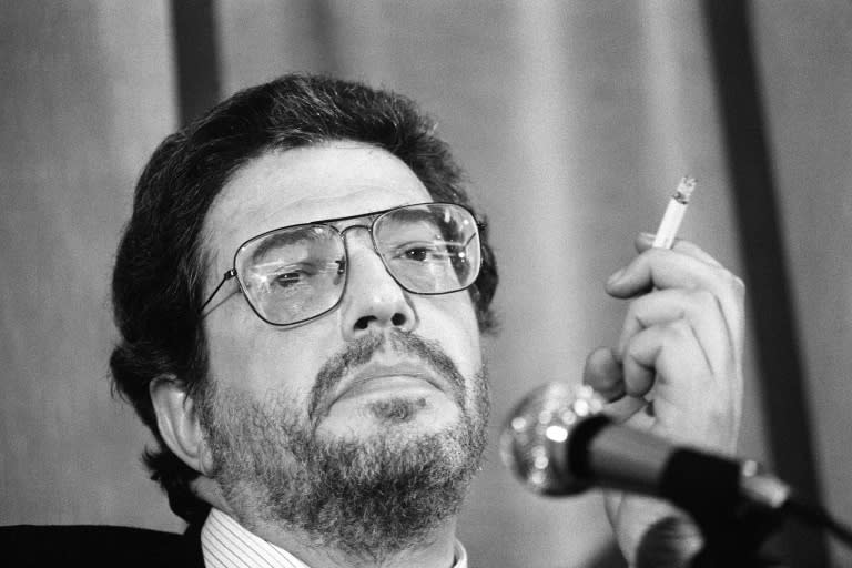 Italian film director Ettore Scola pictured during a press conference for his movie "La nuit de Varennes" in a picture taken at the 35th Cannes Film Festival on May 15, 1982