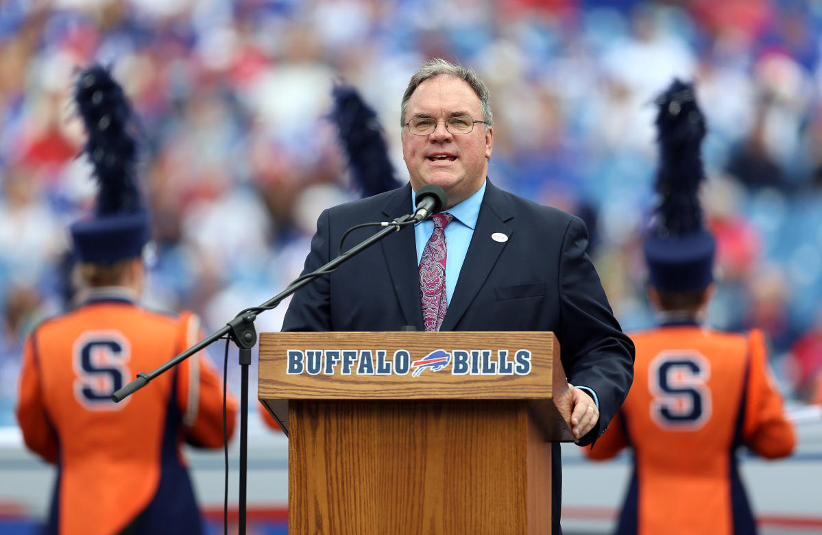 Bills announce play-by-play voice John Murphy had a stroke before