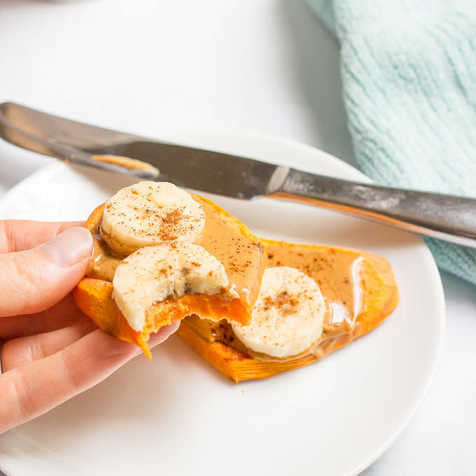 <strong>Get the <a href="http://www.familyfoodonthetable.com/sweet-potato-toast/" target="_blank">Peanut Butter Banana Sweet Potato Toast recipe</a>&nbsp;from&nbsp;Family Food On The Table</strong>