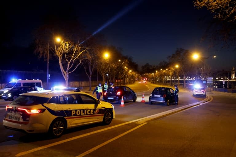 Un contrôle de police à Paris. - Ludovic MARIN © 2019 AFP