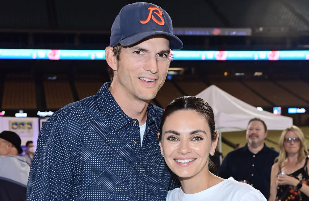 Ashton Kutcher und Mila Kunis credit:Bang Showbiz