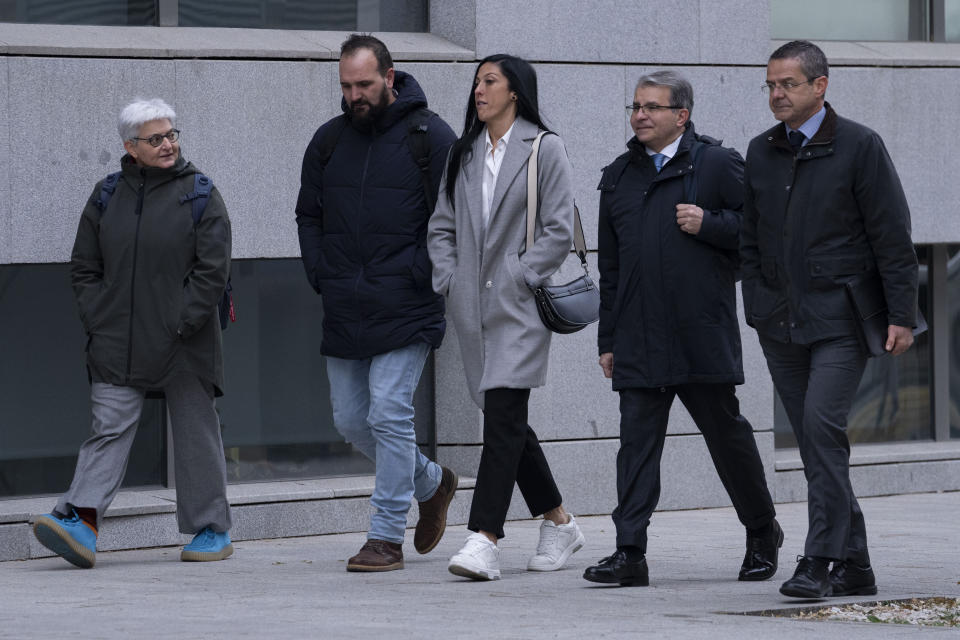 Spanish soccer player Jenni Hermoso, center, arrives at the Audiencia Nacional court, in Madrid, Tuesday, Jan. 2, 2024. The Spanish player who was kissed on the lips by the soccer president after the Women’s World Cup final has appeared in court to testify in the sexual assault case against the former official. Jenni Hermoso was at the Madrid court to give her version of the kiss by Luis Rubiales following Spain’s victory over England in the final in Sydney in August. (AP Photo/Bernat Armangue)