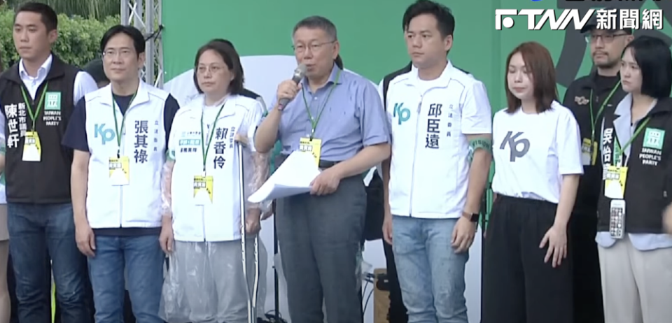 柯文哲說，台灣政府最近被外媒批評是「行人地獄」後，又花了400億，但今年前5個月卻比去年同期又上升了13.2％，顯然政府不是沒花錢，只是效果不好。（圖／擷取自網路）