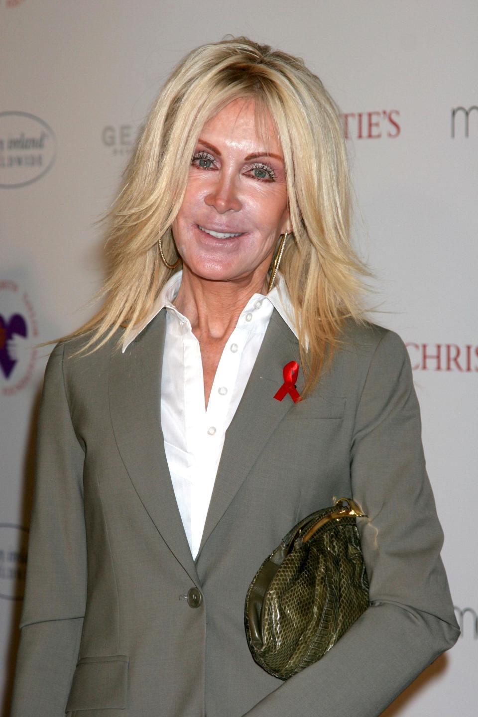 Joan Van Ark