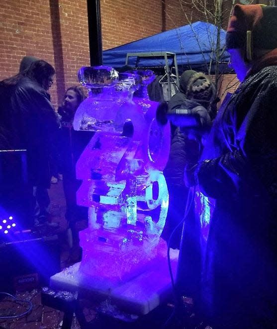 Champion carver Danny Kissel will be making his sixth appearance at Boro Blast, creating a unique ice sculpture in Waynesboro on New Year’s Eve.