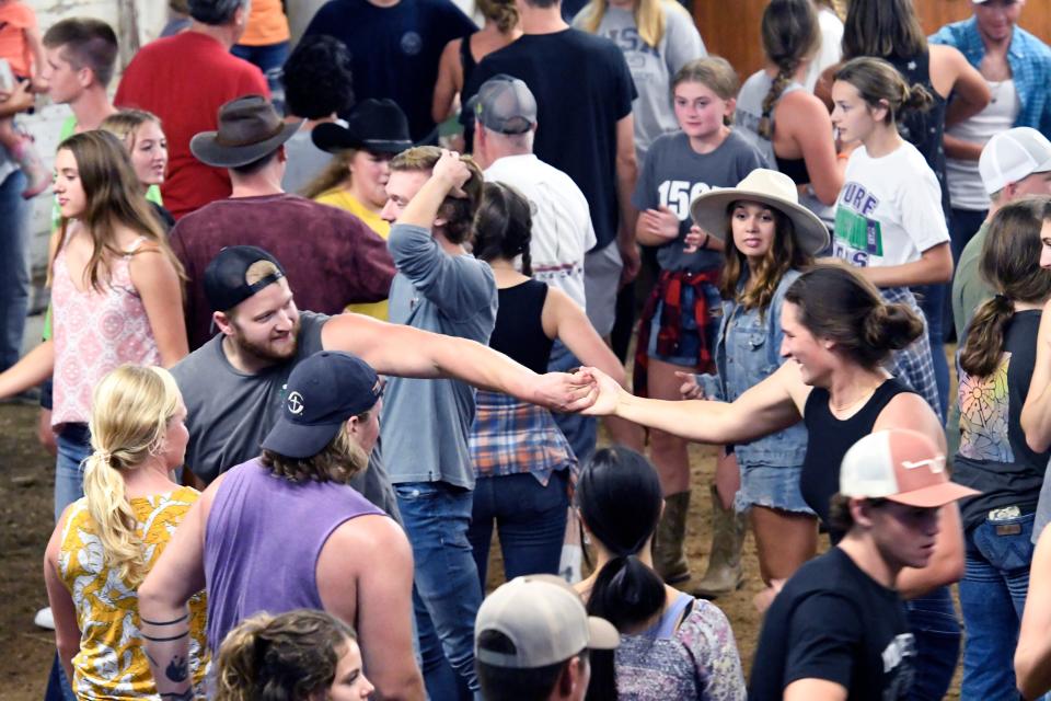 A Contra Dance will be held Saturday in Shreve and a Rural Youth Square Dance will be held Jan. 13 and Feb. 10 at the Wayne County Fairgrounds.