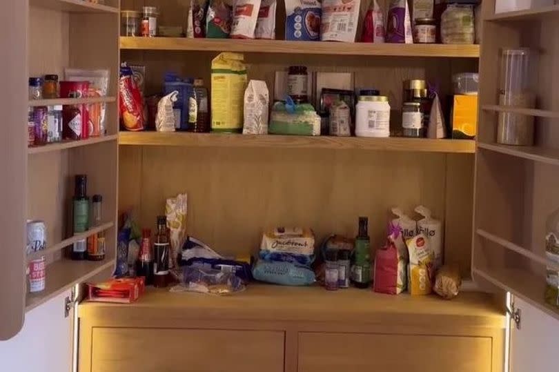 Sam Faiers reveals messy kitchen at mansion as she hires declutterers to help her organise