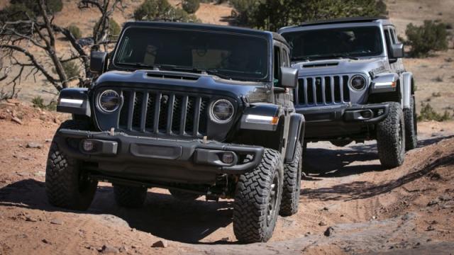 2021 Jeep Wrangler Rubicon 392 First Drive Review | Tackling Moab with 470  horses