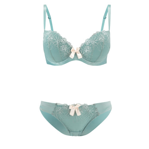  <p class="MsoNormal"><a href="http://www.masquerade-lingerie.com" rel="nofollow noopener" target="_blank" data-ylk="slk:Masquerade by Panache, Alice Plunge Bra: £40.00, briefs: £20.50;elm:context_link;itc:0;sec:content-canvas" class="link "><b><span>Masquerade by Panache, Alice Plunge Bra: £40.00, briefs:</span></b><b><span> £20.50</span></b></a> </p>