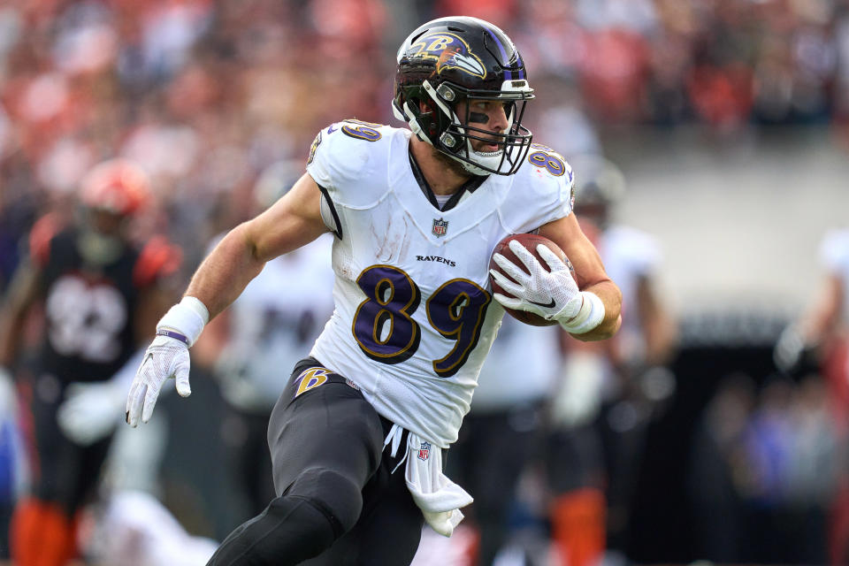 Baltimore Ravens tight end Mark Andrews (89) 