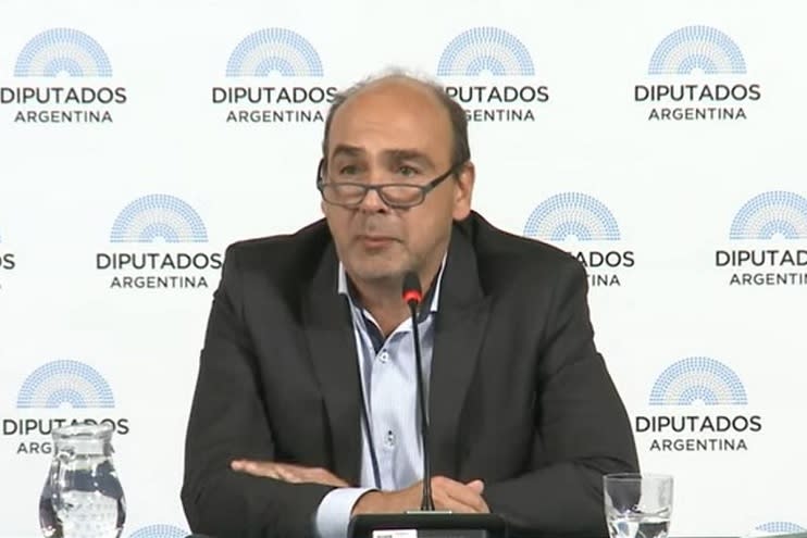 El secretario de Finanzas, Eduardo Setti  informó hoy que se pagará el vencimiento de esta semana por unos u$s 1.000 millones a bonistas