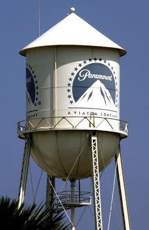 The water tower at Paramount Pictures Studios, a division of Viacom, Inc. is pictured in Los Angeles, California July 29, 2008. REUTERS/Fred Prouser/Files