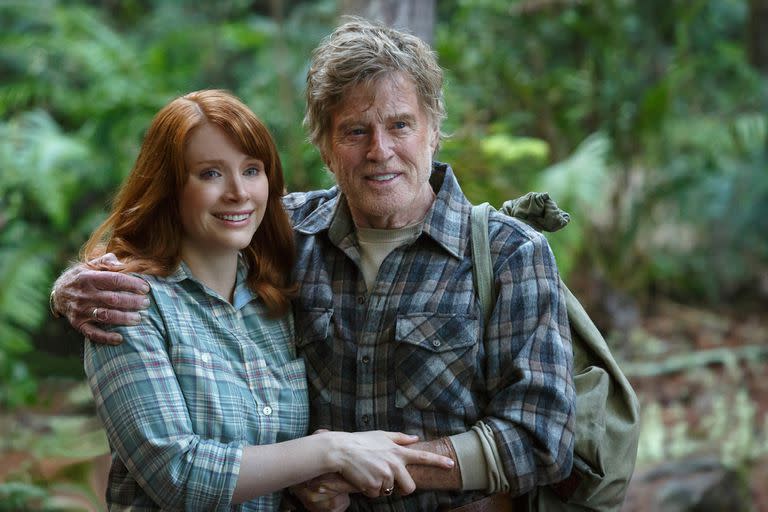 Bryce Dallas Howard y Robert Redford en Mi amigo el dragón