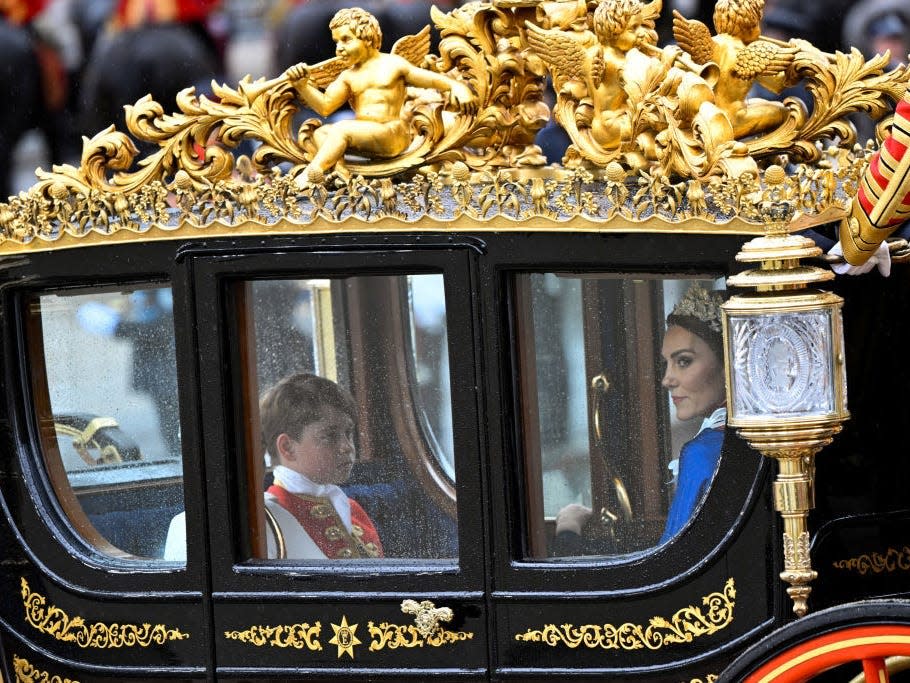 Kate Middleton and Prince George in a carriage on coronation day