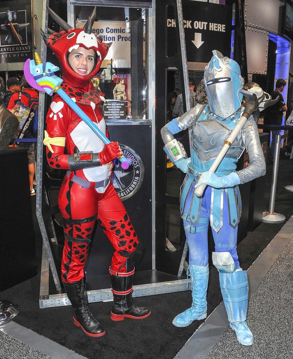 Tricera Ops and Frozen Red Knight from Fortnite cosplayers