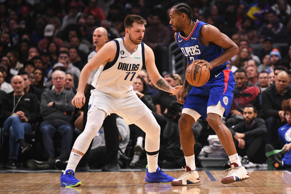 Luka Doncic's video is 43 inches and 11 inches long and 7 inches apart, while Kawhi Leonard's is 33 and 9 inches long and 4 inches apart. (Photo by Brian Rothmuller via Getty/Iconwire)