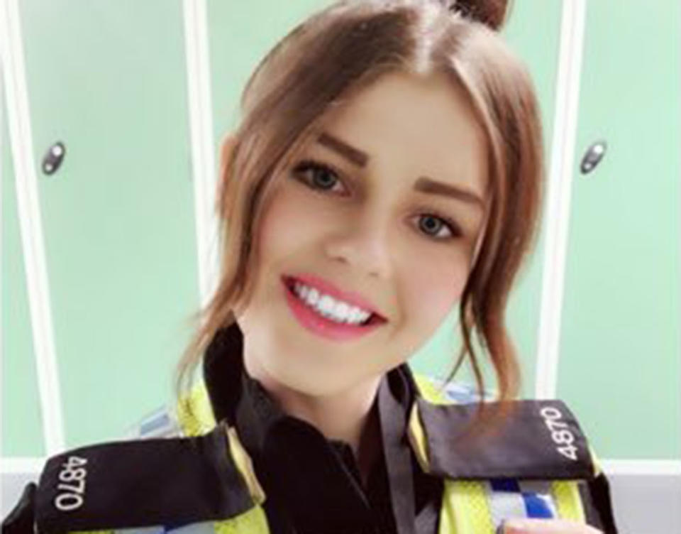Officer Jade Hunter hit back at critics who slammed police for taking coffee breaks, revealing they needed time out after watching a three-year-old girl die. Source: PC Jade Hunter / Twitter