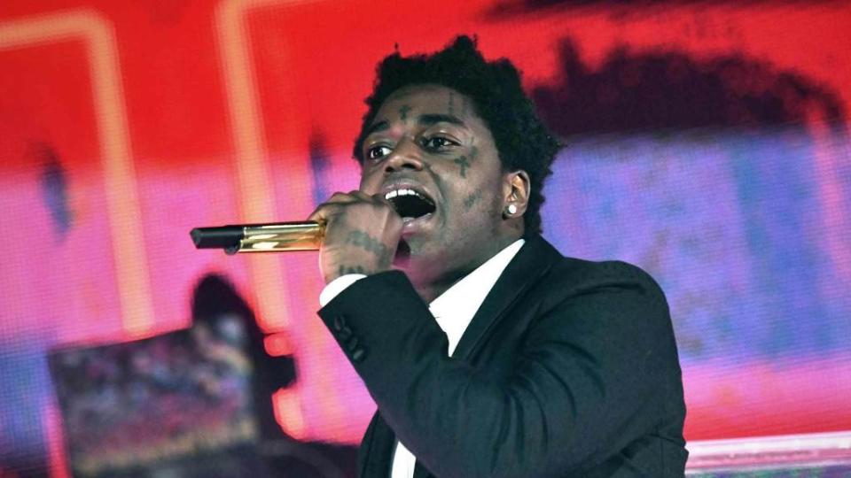 <p>Kodak Black is either a very unlucky hip-hop artist, or the dumbest alleged criminal of all time after federal prosecutors presented evidence which seemingly has Kodak connected, dead to rights, on the attempted shooting of a rival rapper. According to documents, obtained by The Blast, the U.S. Attorney for the Southern District of Florida laid […]</p> <p>The post <a rel="nofollow noopener" href="https://theblast.com/kodak-black-shooting-rival-rap-federal/" target="_blank" data-ylk="slk:Feds Claim Fingerprints & GPS Evidence Link Kodak Black to Rival Rap Shooting;elm:context_link;itc:0;sec:content-canvas" class="link ">Feds Claim Fingerprints & GPS Evidence Link Kodak Black to Rival Rap Shooting</a> appeared first on <a rel="nofollow noopener" href="https://theblast.com" target="_blank" data-ylk="slk:The Blast;elm:context_link;itc:0;sec:content-canvas" class="link ">The Blast</a>.</p>