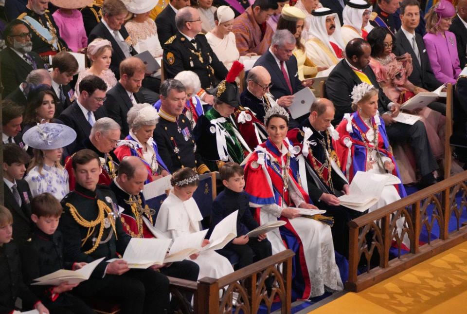 Prince Harry seated a few rows behind Kate Middleton at Queen Elizabeth's funeral
