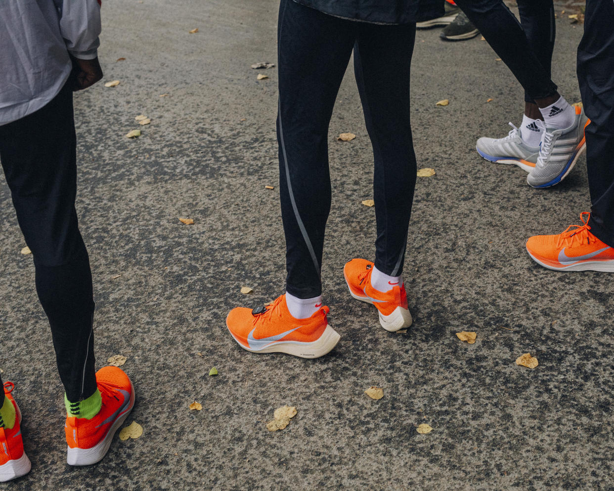 Corredores usando zapatos Nike Vaporfly en Berlín el 13 de septiembre de 2018. (Mustafah Abdulaziz/The New York Times)