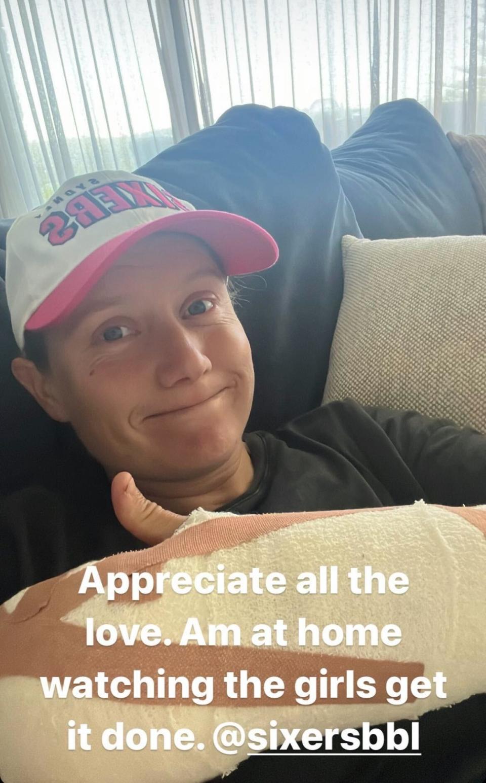 Alyssa Healy (pictured) posted a photo of her injury after the dog attack. (Image: Instagram)