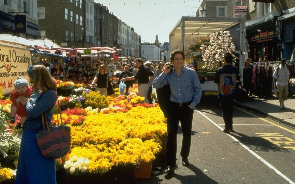 Whitewashing: Hugh Grant in Notting Hill -  Film Stills