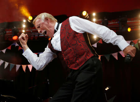 FILE PHOTO: TV presenter and entertainer Bruce Forsyth performs on the Avalon Stage at the Glastonbury music festival at Worthy Farm in Somerset, June 30, 2013. REUTERS/Olivia Harris/File Photo