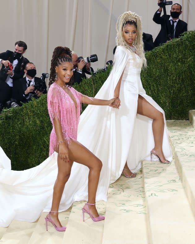 Chloe and Halle attend the 2021 Met Gala at Metropolitan Museum of Art on Sept. 13, 2021, in New York City. (Photo: Taylor Hill via Getty Images)