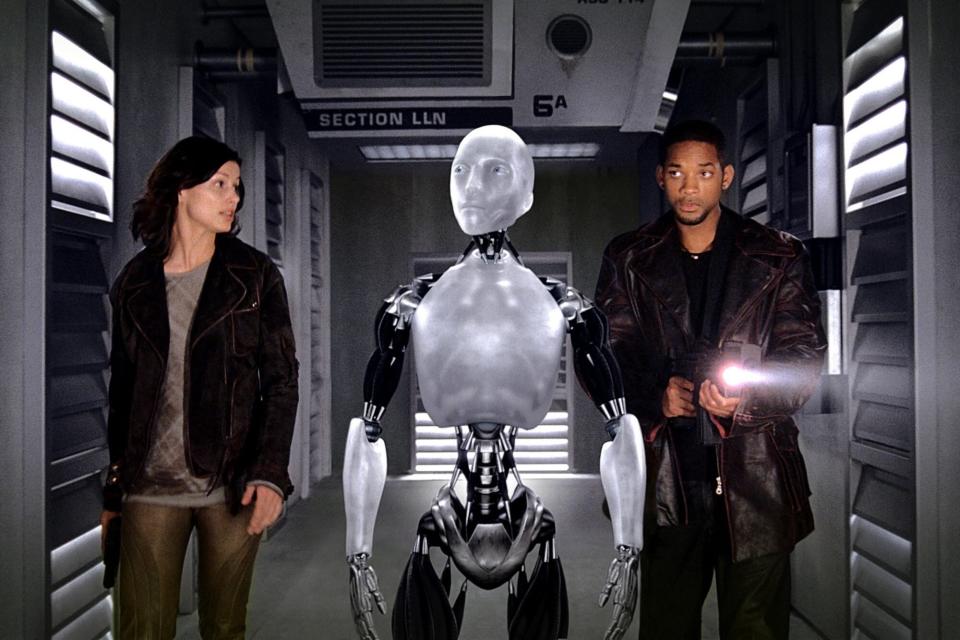 I, ROBOT, Bridget Moynahan, Sonny the Robot, Will Smith, 2004, TM & Copyright (c) 20th Century Fox F