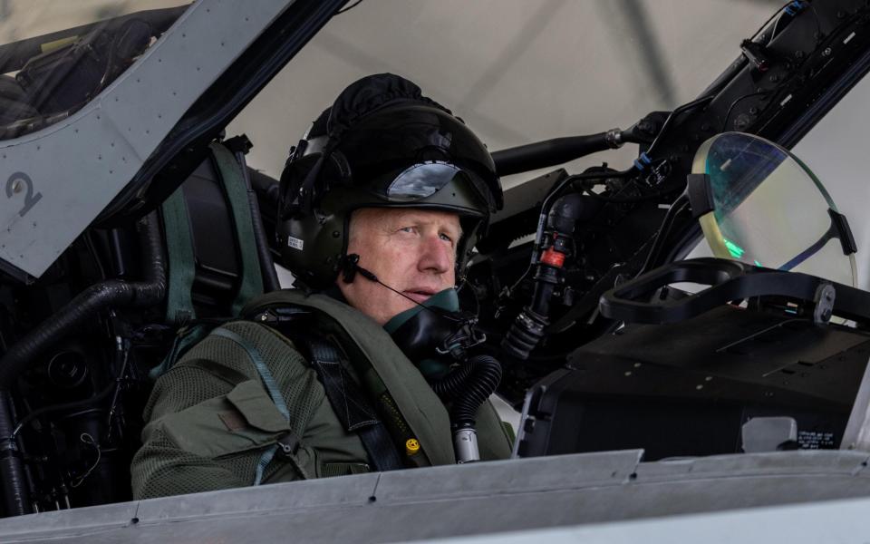 Prime Minister Boris Johnson visits RAF Coningsby - Andrew Parsons / No10 Downing Street 