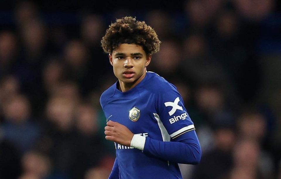 18 year old academy star “set to join Leicester” in “separate deal” – creates rift in fans