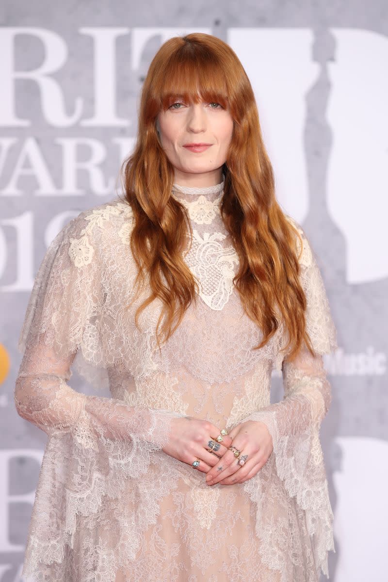 <p> Florence Welch and her gorgeous voice made two quick music cameos, in seasons three and four, when she sang &quot;The Dogs Days Are Over&quot; and a cover of &quot;Cosmic Love.&quot; </p>
