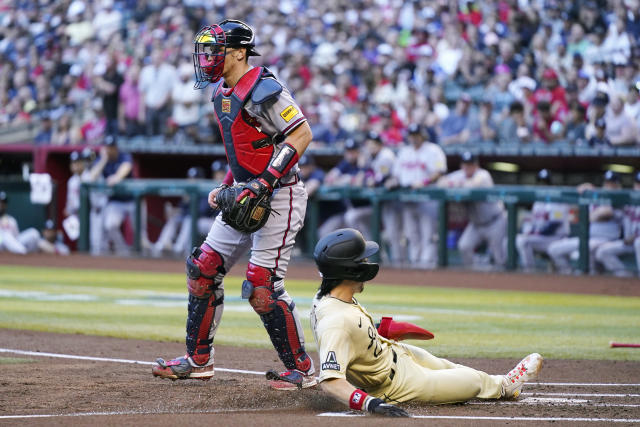 Kelly throws 7 strong innings, Diamondbacks beat Braves 3-2 for