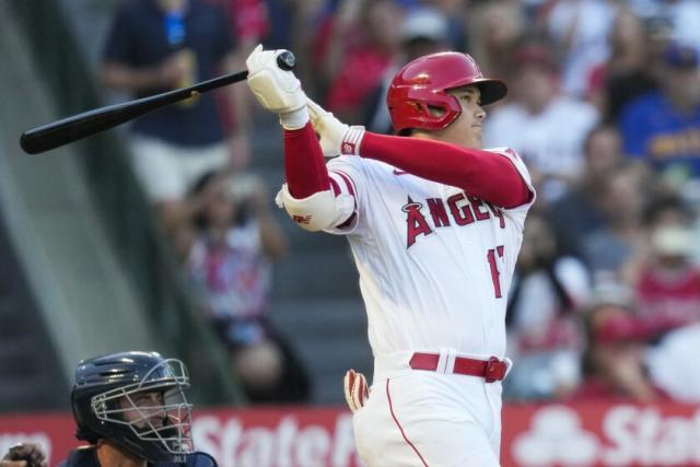 Mariners lose to Angels, drop crucial game in wild-card hunt