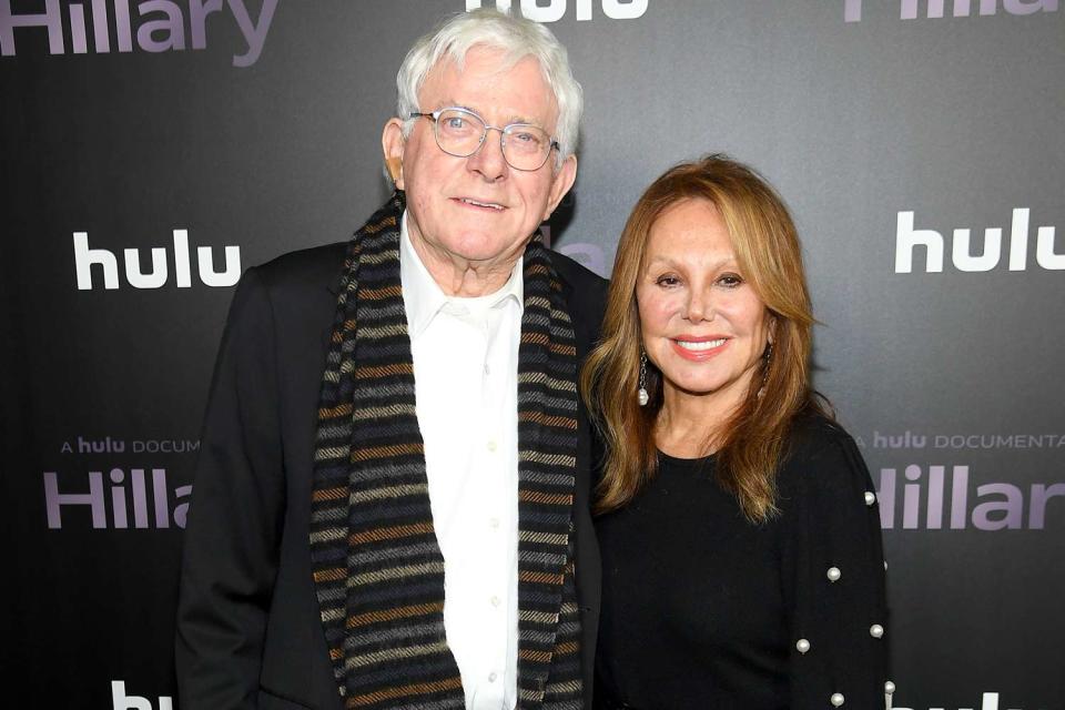 <p>Dimitrios Kambouris/Getty </p> Phil Donahue (left) and Marlo Thomas photographed at the 