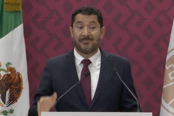 Martí Batres, jefe de Gobierno de la CDMX, dice que funcionarios involucrados en corrupción inmobiliaria ahora crearon el cártel del agua