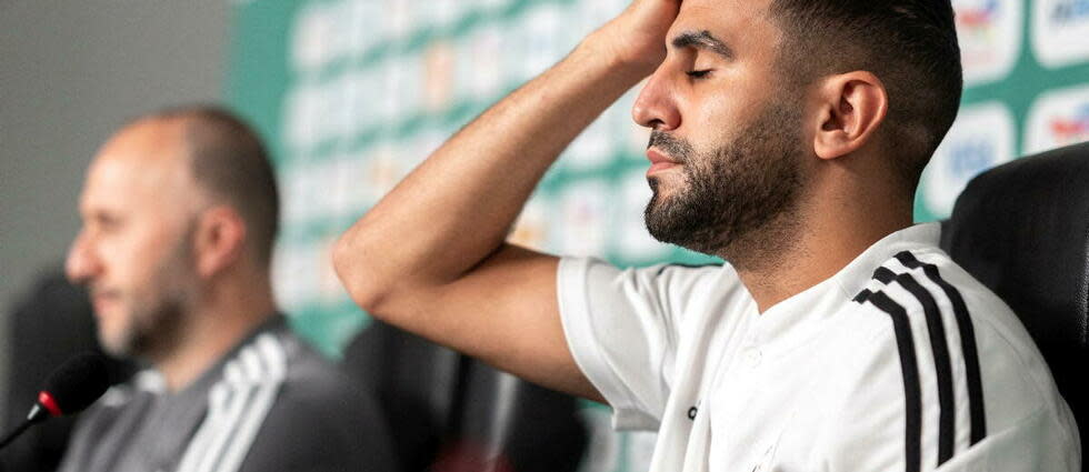 Dos au mur, Riyad Mahrez et les siens vont jouer 90 minutes stressantes face aux Ivoiriens.
