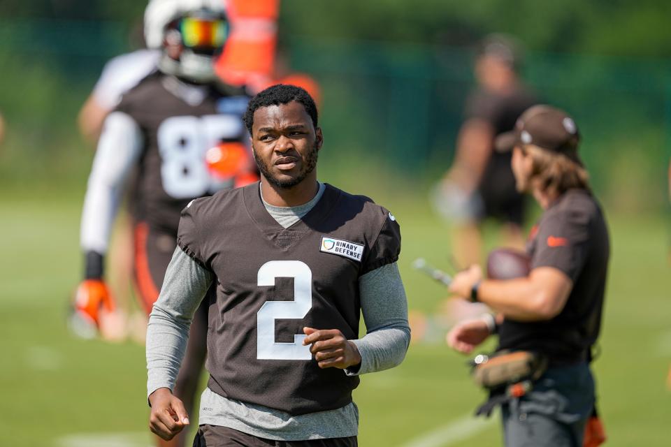 Cleveland Browns Amari Cooper arrives at the NFL football team's training camp on Sunday, July 23, 2023, in White Sulphur Springs, W.Va. (AP Photo/Chris Carlson)